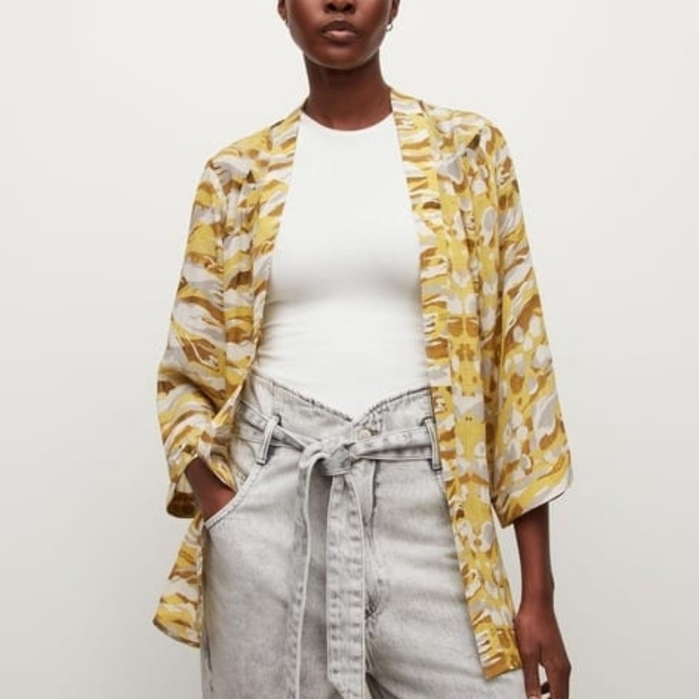 All Saints Yellow and White Patterned Kimono Size 2 With Belt